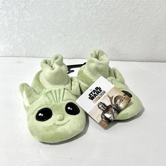 Disney Star Wars Baby Grogu/Yoda Green Slippers Size M 7-8 The Mandalorian New - Picture 5 of 7